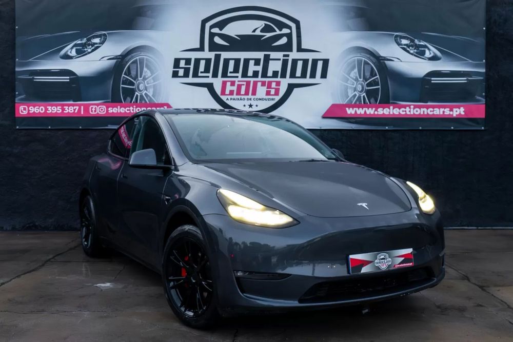 Tesla Model Y Long Range Dual Motor AWD