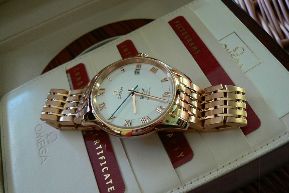 OMEGA Hour Vision 18K gold złoto 750 złoty zegarek