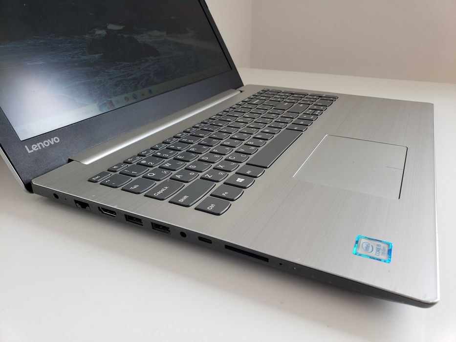 Ноутбук Lenovo IdeaPad 320-15IKB / i5-7200U / 8GB DDR4 / SSD 240GB