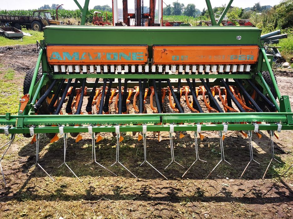 Siewnik Amazone D8 Super 3m talerzowy