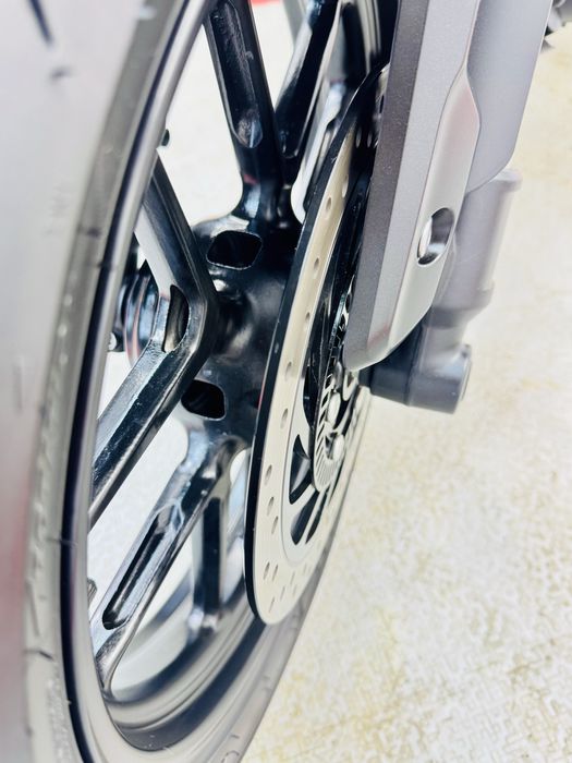 мотоцикл Triumph Speed 400 2024р тільки з Японії доставляємо по Україні