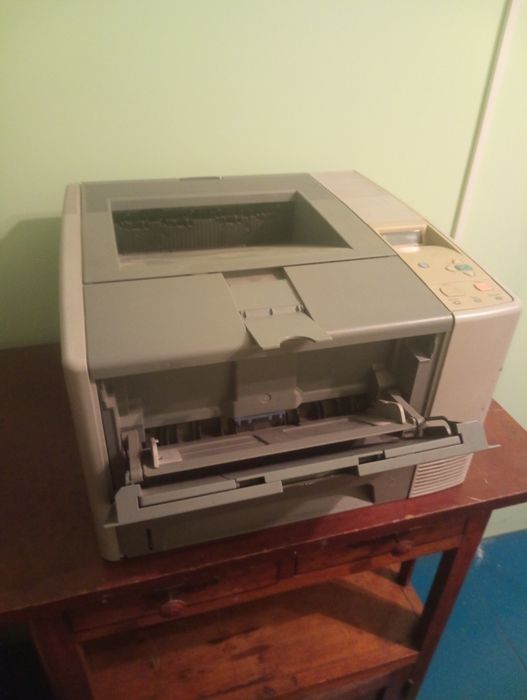 Принтер HP Laser Jet 2420d