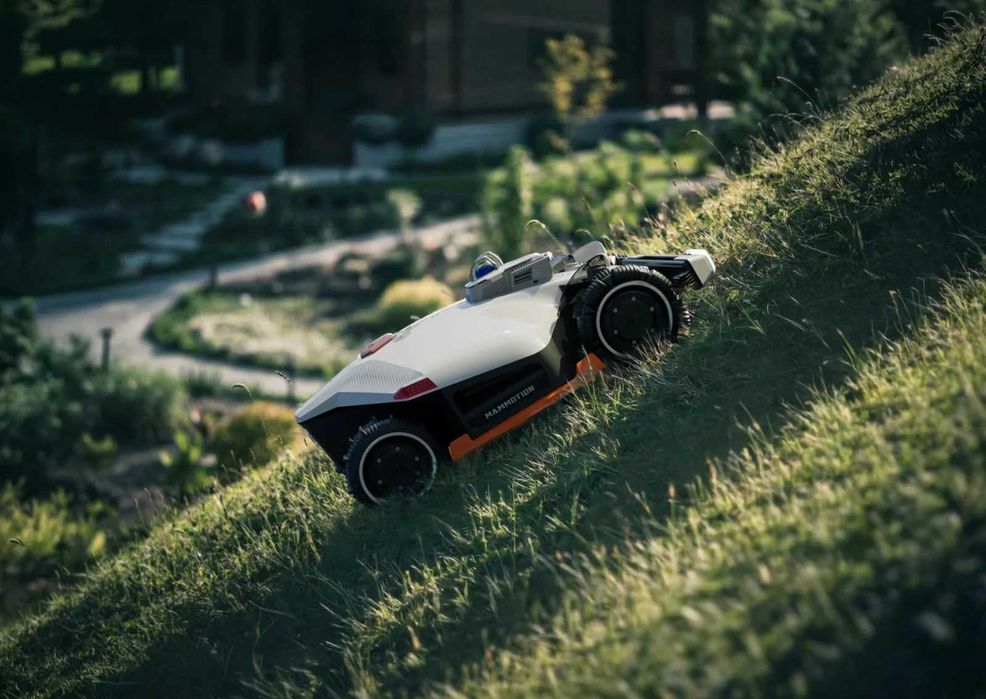 Robot koszący Mammotion Luba 3 AWD 1500/3000/5000 Lidar+nRTK+Vision - PROMOCJA JESIEŃ 2026