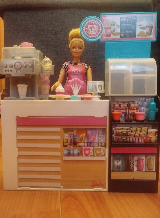 Lalka Barbie kawiarenka
