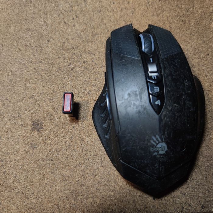 Bloody RT7 4000dpi игровая мышка A4 радио мышь с аккумулятором