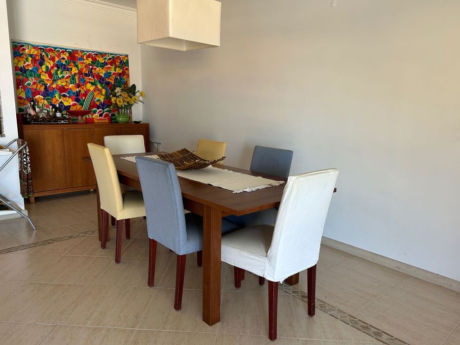 Conjuntos de mesa, 6 cadeiras e aparador