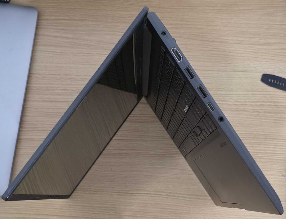 ASUS VivoBook 15 OLED | Ryzen 7 7730U | 16GB RAM | SSD 512GB