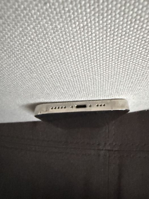 Продаю Iphone 13 pro