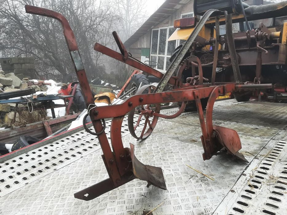 Stary antyk pług do ciągnika iseki sam ogrodniczego Kubota itp