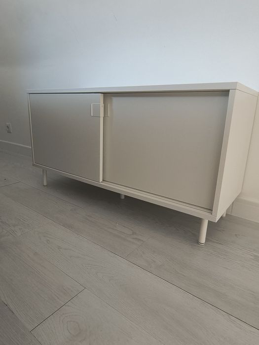 Sapateira / móvel IKEA branco com portas deslizantes