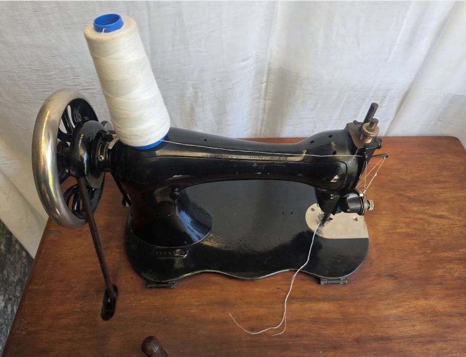 Máquina de costura  SINGER