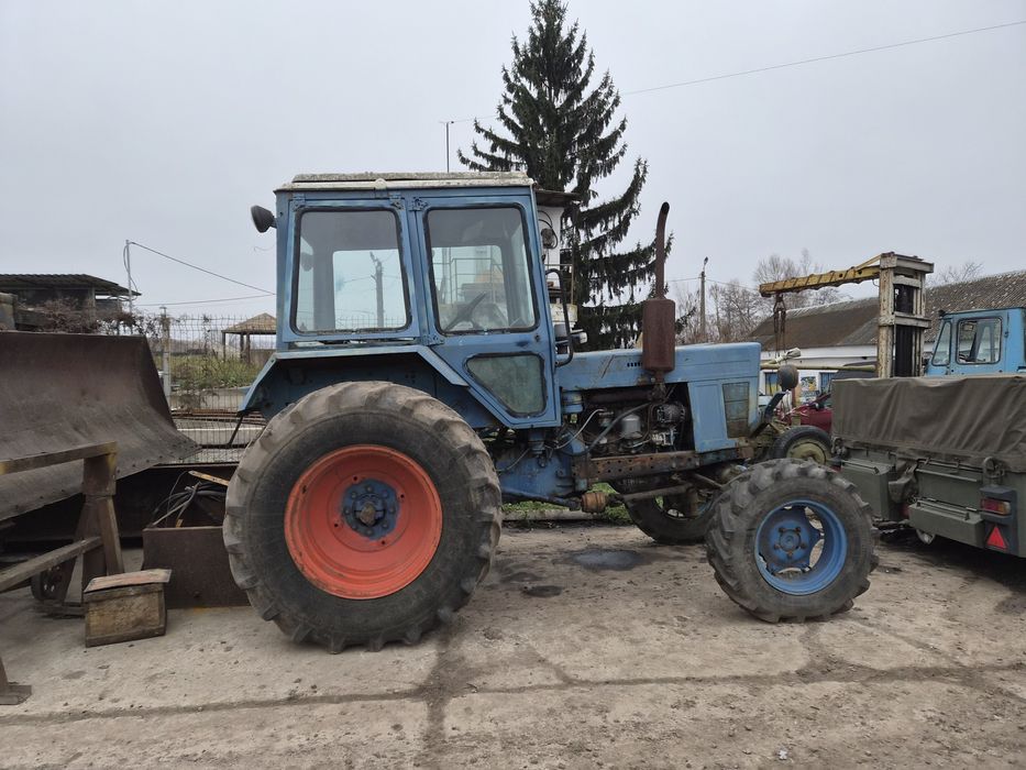 Продам мтз 82 по запчастинах