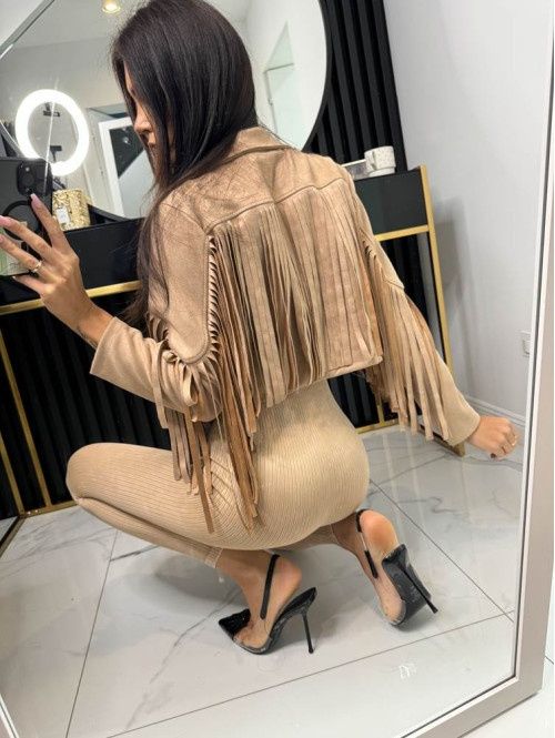 Kurtka zamszowa z frędzlami