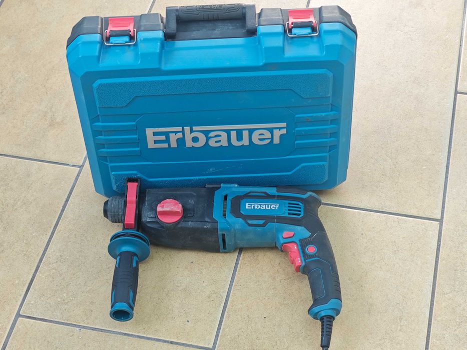 Młotowiertarka ERBAUER ERH750 SDS Plus walizka