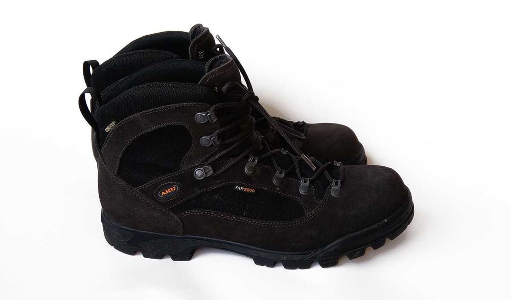 Buty AKU r 44 eu 9,5 uk wkł mierz 29 cm Trekkingowe Super Stan CZARNE