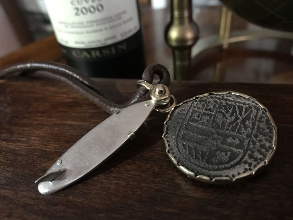 złota & srebrna zawieszka .4 reale hiszpańskie  ze statku Atocha 1622