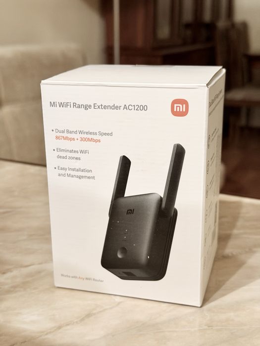 Ретранслятор Xiaomi Mi WiFi Range Extender AC1200