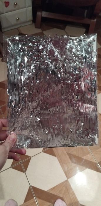 Perulka srebrna sylwestrowa