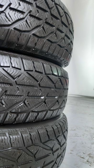 Резина  225/65/R17