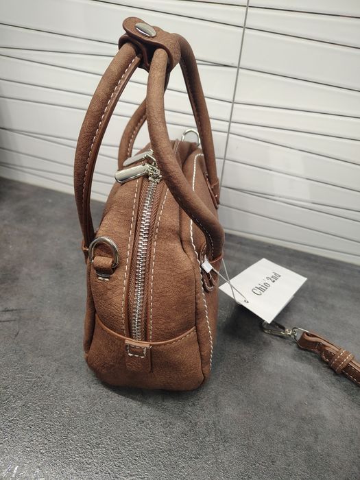 Torebka listonoszka kuferek