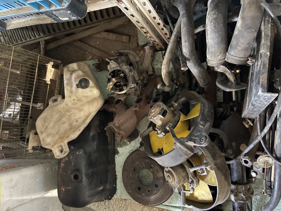 Diverso material Lancia y10