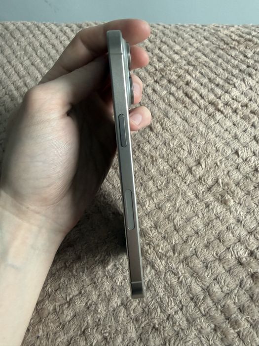 Продам Iphone 15 Pro Max 256gb