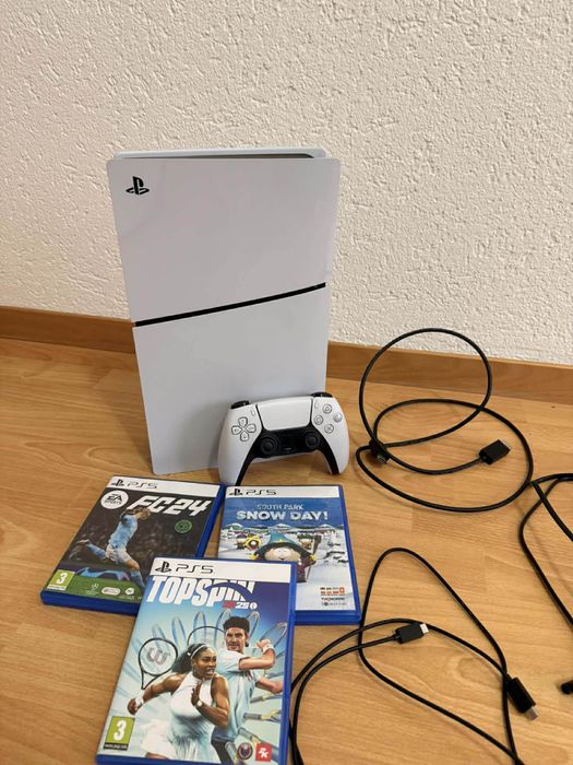 PlayStation 5 (825GB) + 3 jogos