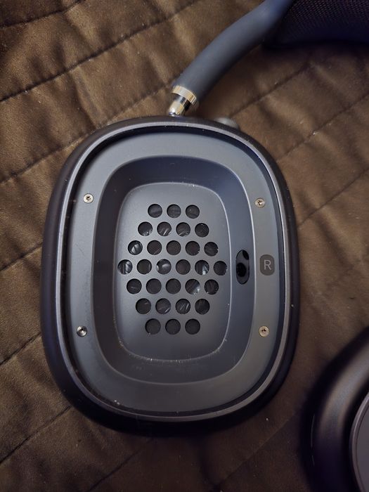 Продам Airpods Max