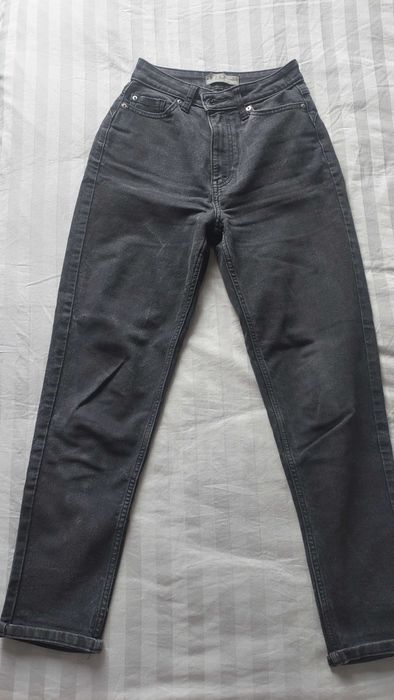 Набір штанів mom: джинси C&A (36), джинси Primark (34), штани Bershka