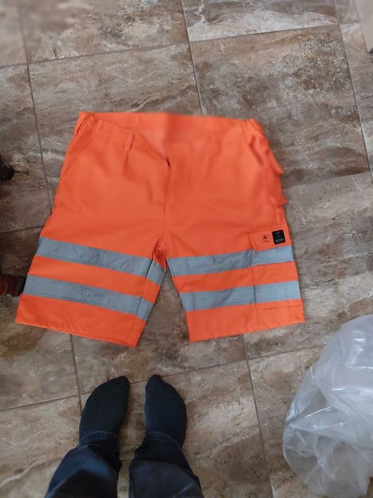 Ubranie robocze bluza,koszulki,spodenki