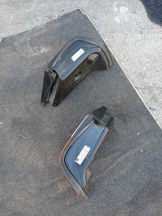 Farolins traseiros originais Mercedes W124