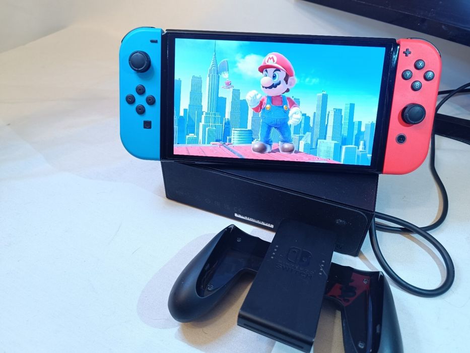 Nintendo Switch OLED – Conjunto completo – Excelente estado