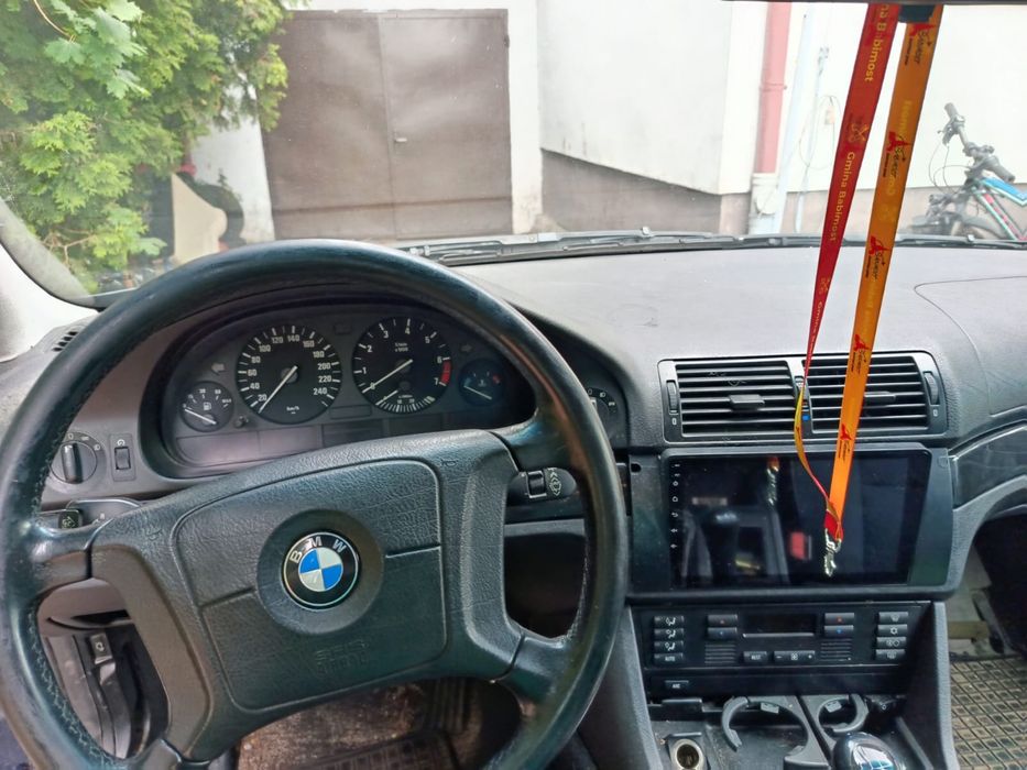 Bmw e39 uszkodzona