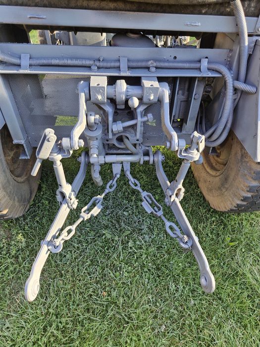 Продається трактор двох мостовий
Мотор від мотоблока 12
Коробка від м