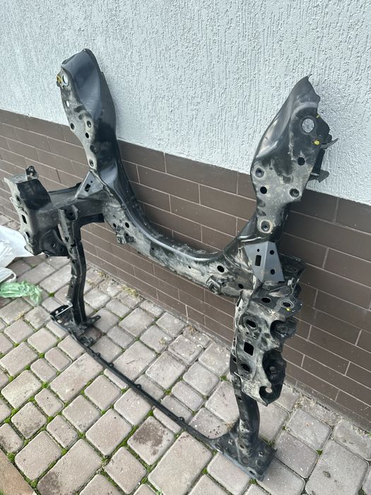 Підрамник передній Mazda mx 5 nd  15-25 року.