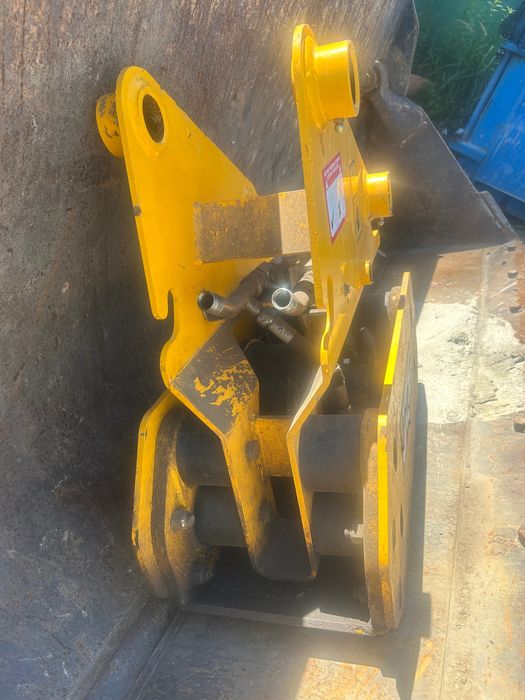 Zagęszczarka Jcb 3 cx 4 cx 980/32000