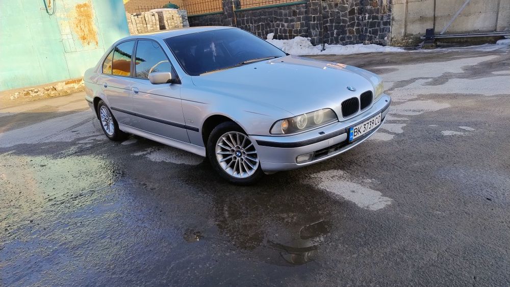 BMW 5 Е39 528І газ/бензин