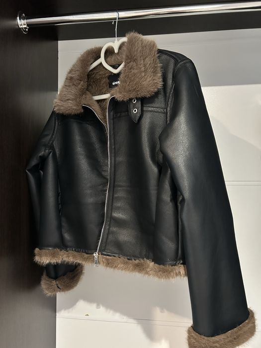 Курточка кожаная