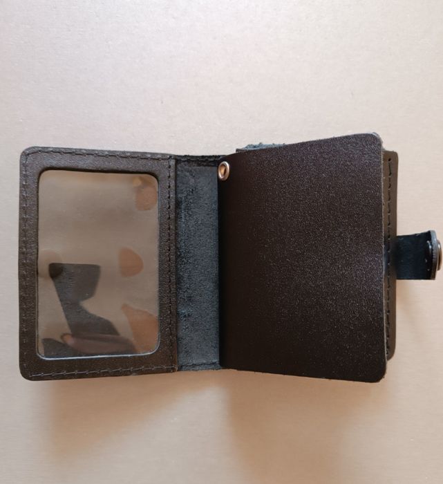 Обкладинка на посвідчення. Обложка для удостоверения и жетона полиции