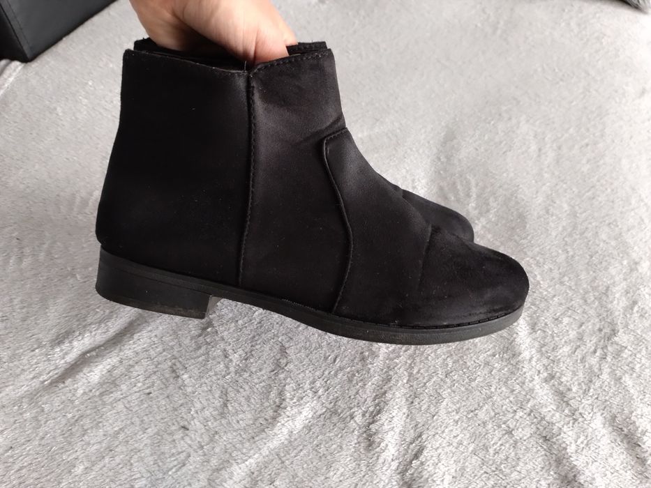 Botki czarne jesienno zimowe 38 ocieplane