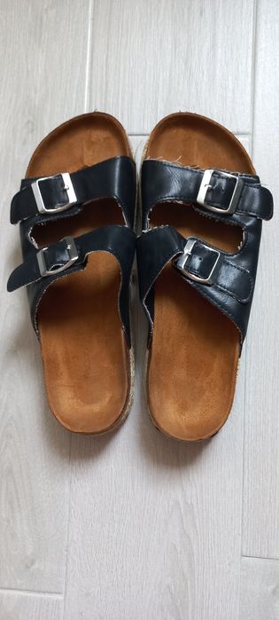 Босоніжки шльопанці сабо сланці
