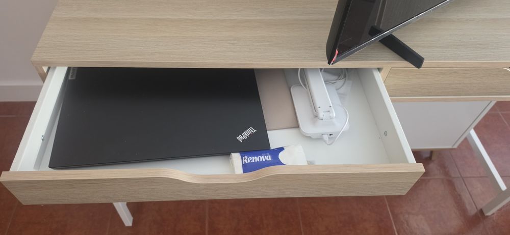 Secretária Alex (Ikea) Usada 120x60