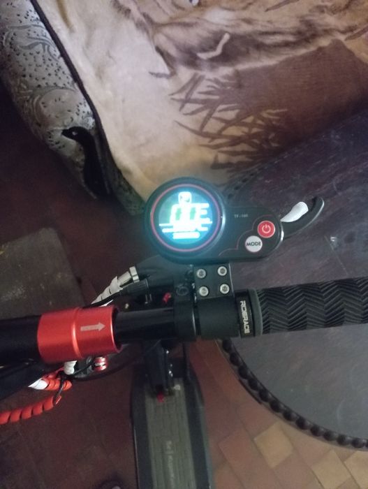 Продам электросамокат Kugoo Kirin M4 pro