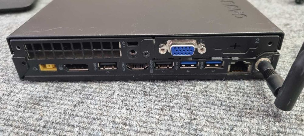 Computador Lenovo ThinkCentre Tiny M720q i3 9100T 8GB NVME 256GB Wifi