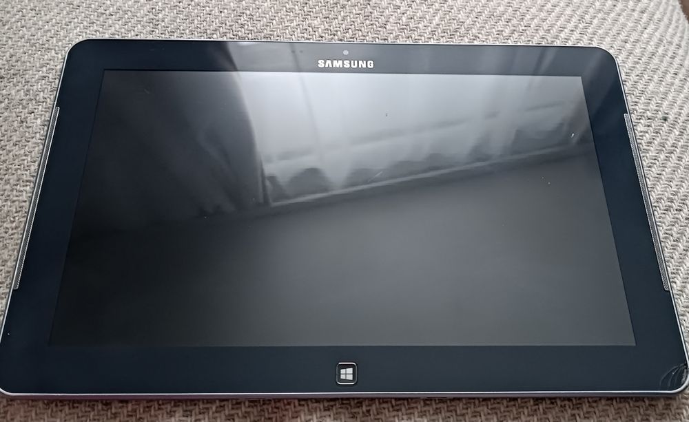 Планшет Samsung на запчастини