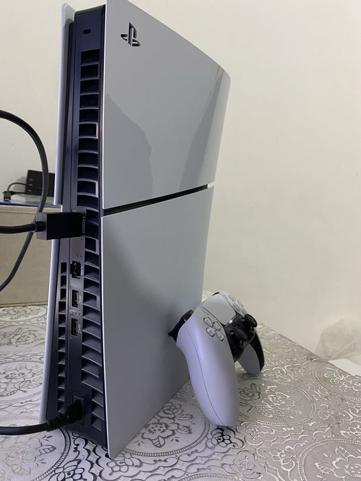 Ps5 slim digital 1 tb