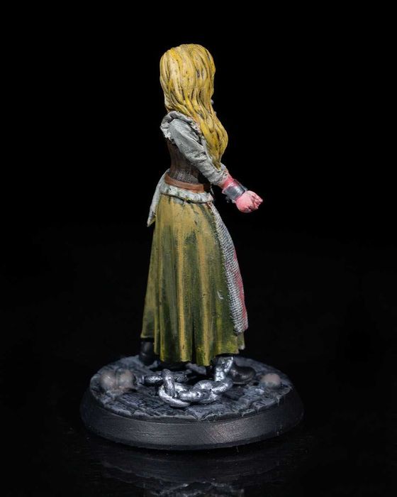 Marie Debois Więzień - 32mm 14K zgodna z DnD RPG