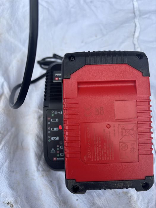 Einhell 18 в зарядне и аккб