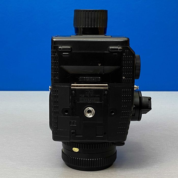Mamiya M645 Super + Mamiya-Sekor C 80mm f/2.8