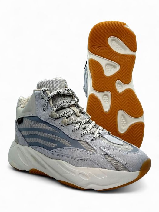 РОЗПРОДАЖ! Жіночі - підліткові зимові кросівки Adidas Yeezy Boost 700